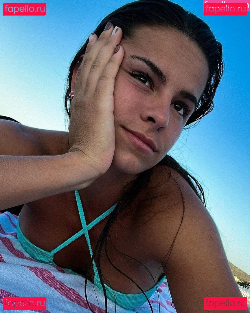 Constanza Cerúndolo Onlyfans Photo Gallery 