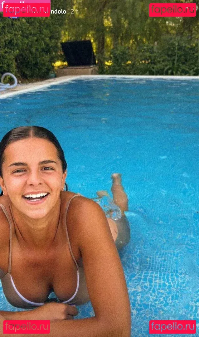 Constanza Cerúndolo Onlyfans Photo Gallery 