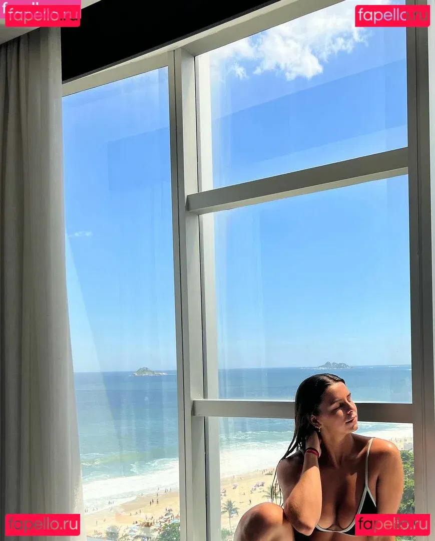 Constanza Cerúndolo Onlyfans Photo Gallery 