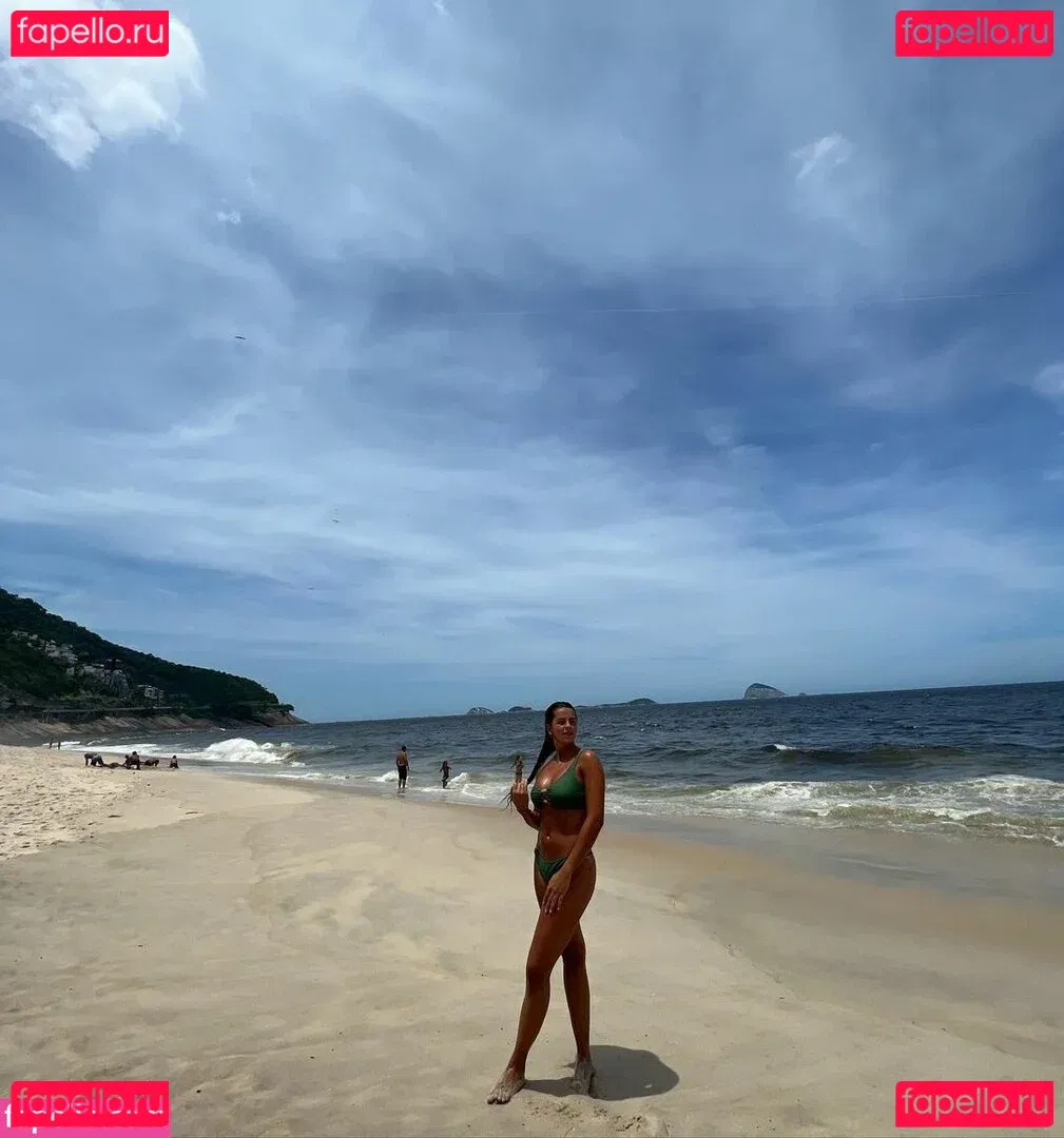 Constanza Cerúndolo Onlyfans Photo Gallery 