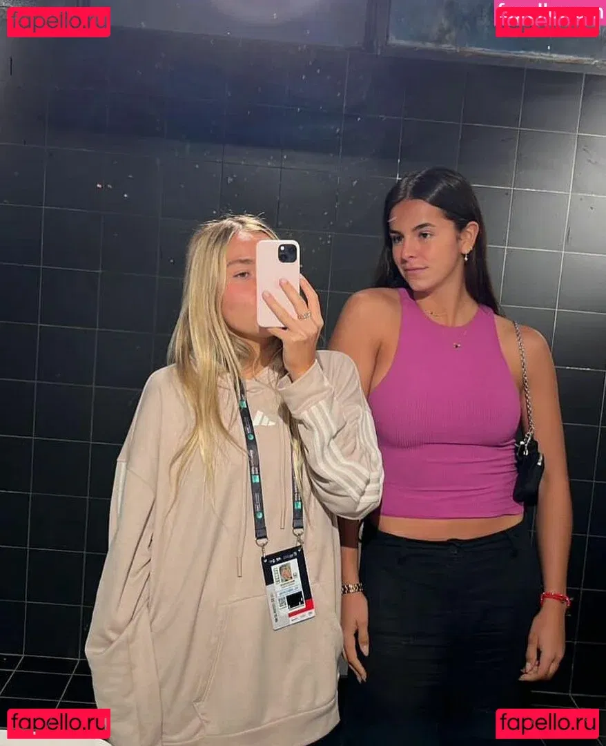 Constanza Cerúndolo Onlyfans Photo Gallery 