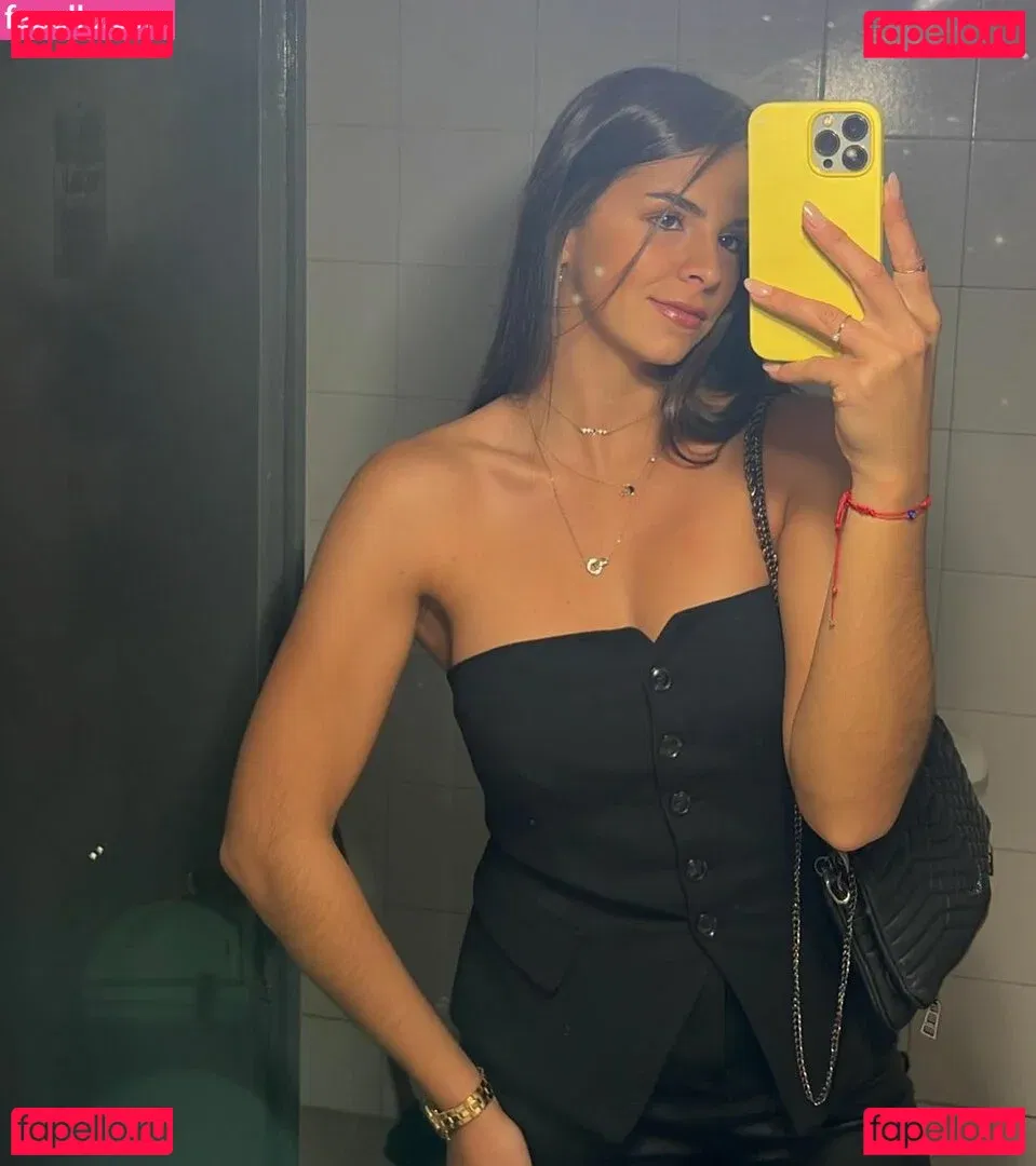 Constanza Cerúndolo Onlyfans Photo Gallery 