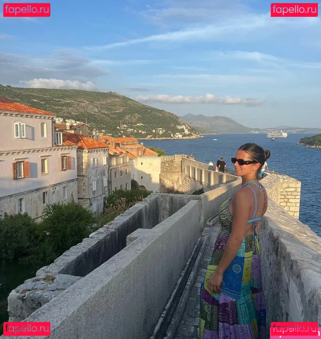 Constanza Cerúndolo Onlyfans Photo Gallery 