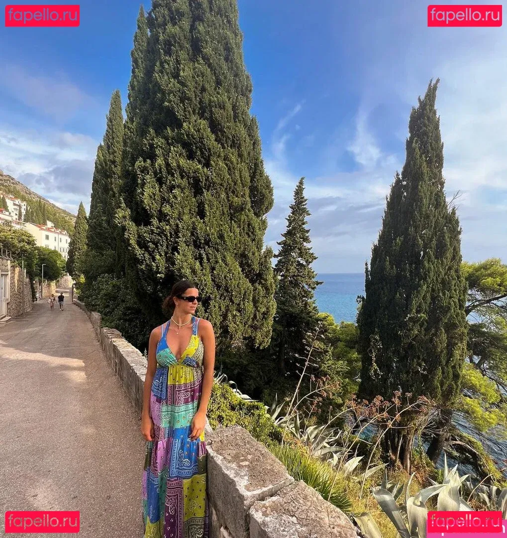 Constanza Cerúndolo Onlyfans Photo Gallery 