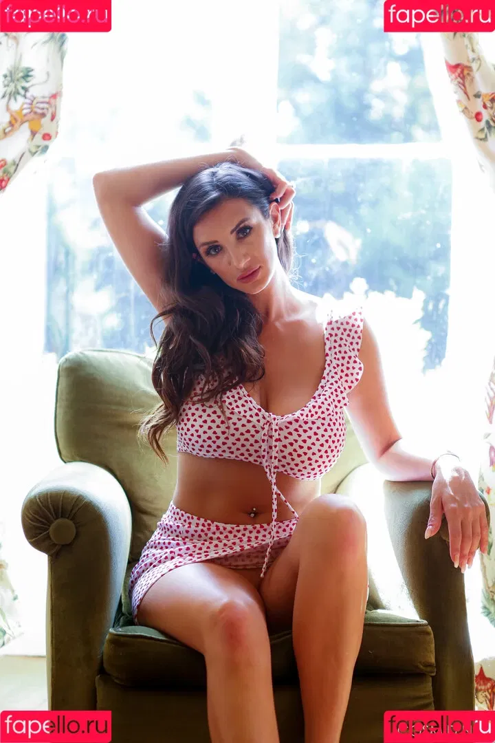 Cara Ruby Onlyfans Photo Gallery 