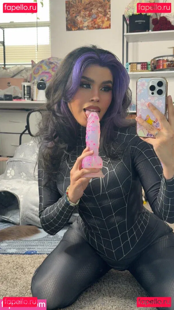 Geminisavy Onlyfans Photo Gallery 