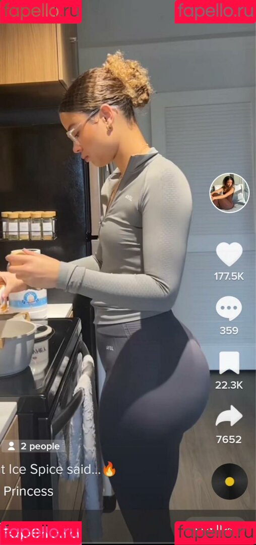 The Learmann Twins Onlyfans Photo Gallery 