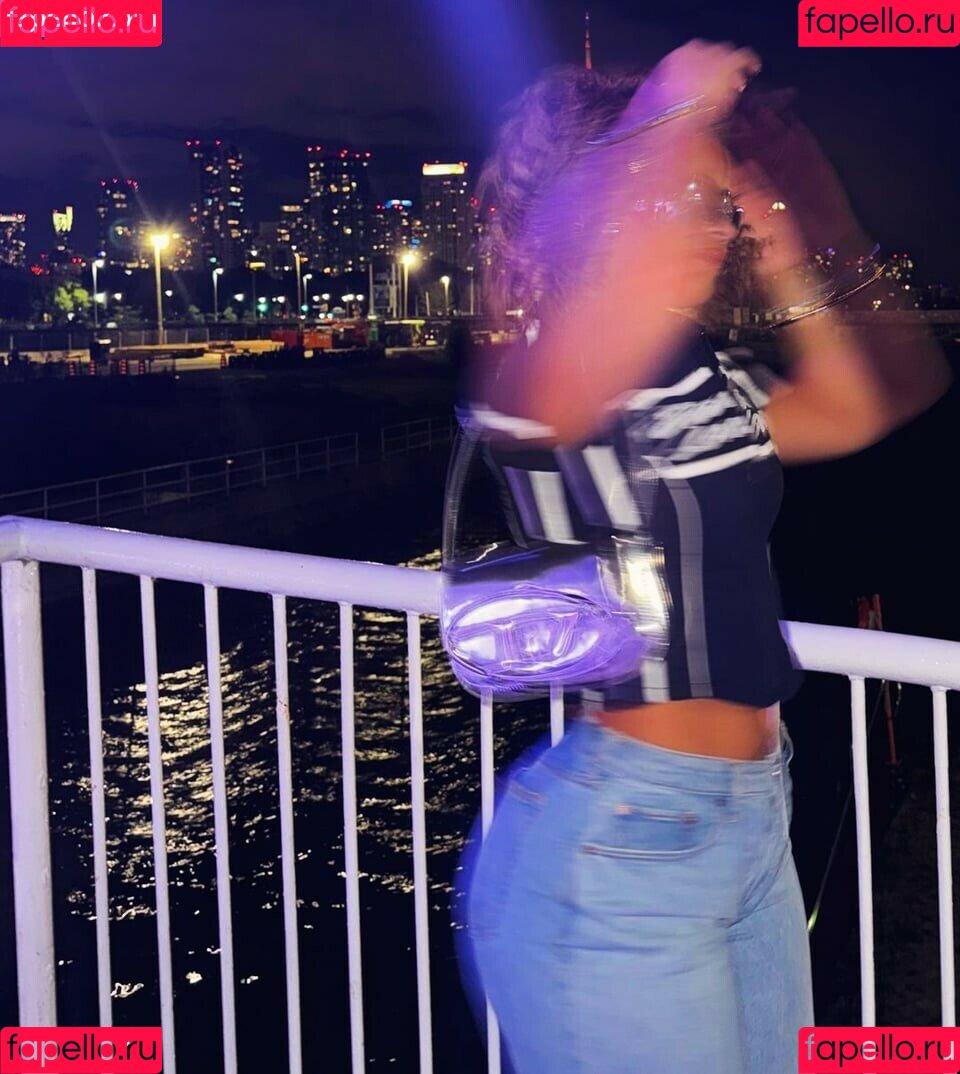 The Learmann Twins Onlyfans Photo Gallery 