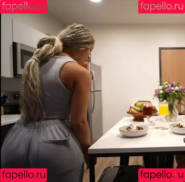 The Learmann Twins Onlyfans Photo Gallery 