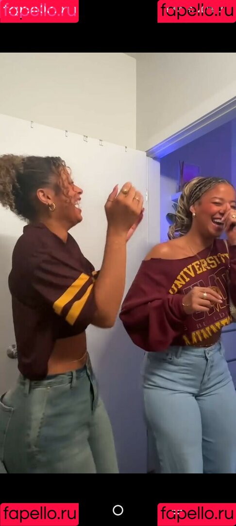 The Learmann Twins Onlyfans Photo Gallery 