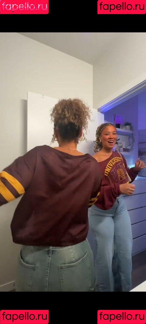 The Learmann Twins Onlyfans Photo Gallery 