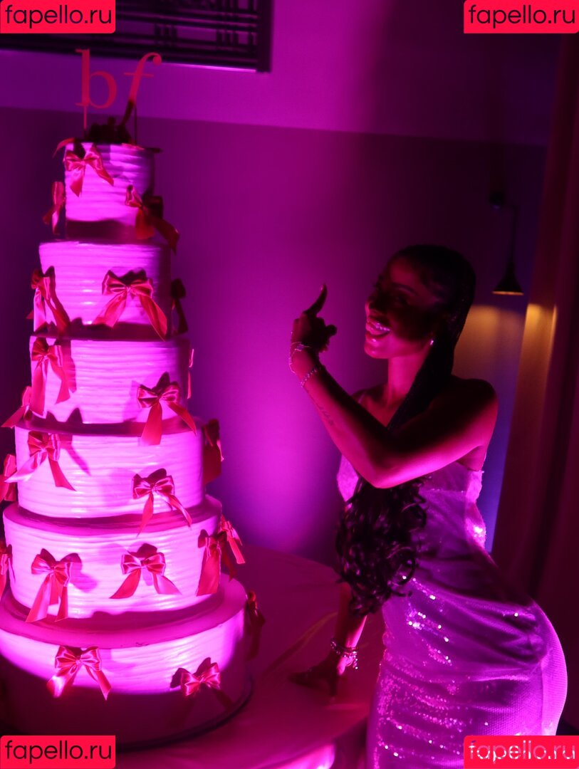 The Learmann Twins Onlyfans Photo Gallery 