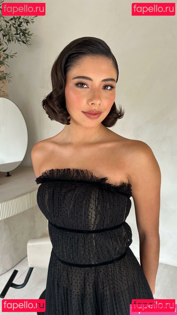 Xochitl Gomez / _xochitl.gomez Onlyfans Photo Gallery 