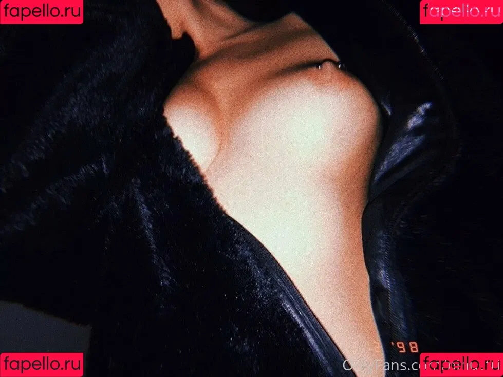 Pinustri Onlyfans Photo Gallery 