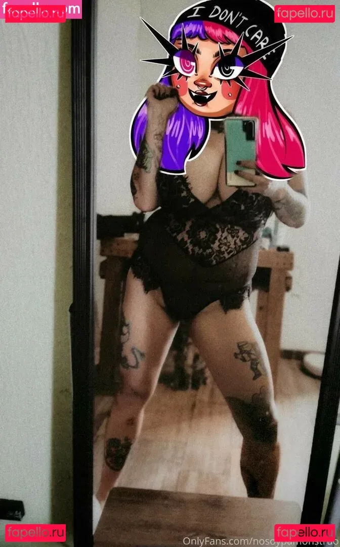 Pinustri Onlyfans Photo Gallery 