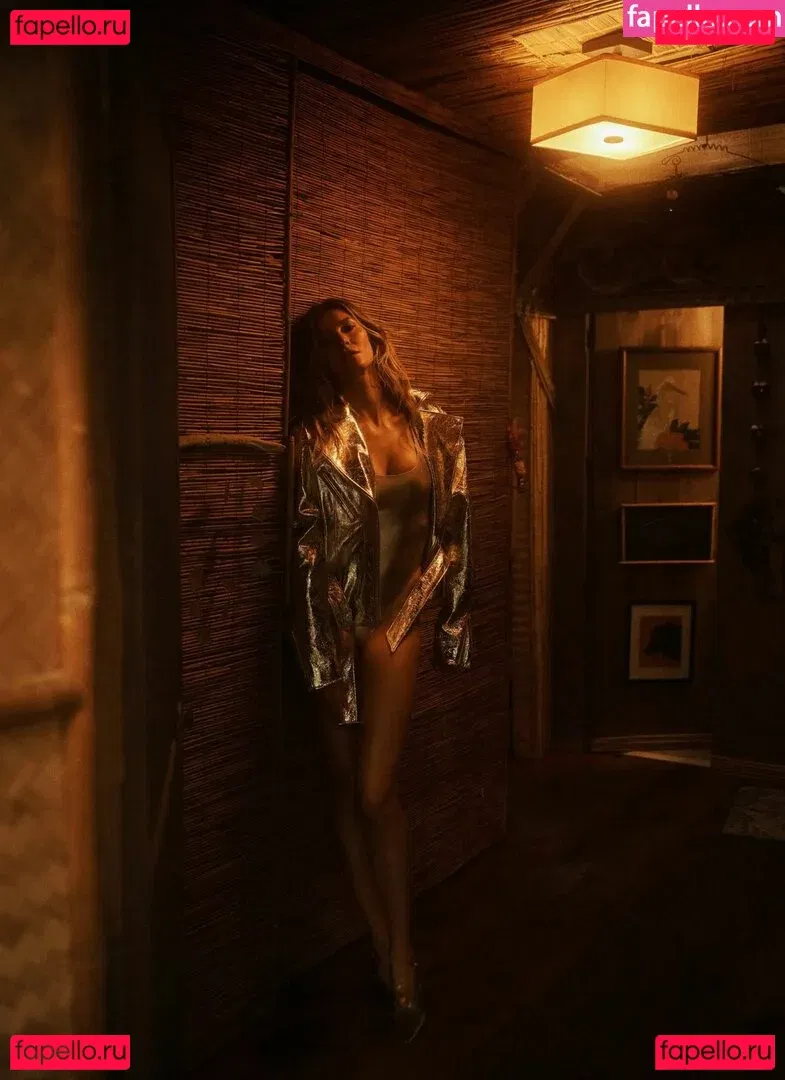 Gisele Bündchen Onlyfans Photo Gallery 