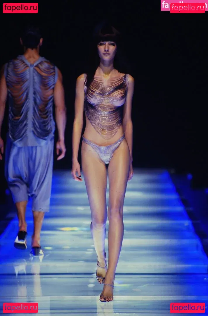 Gisele Bündchen Onlyfans Photo Gallery 