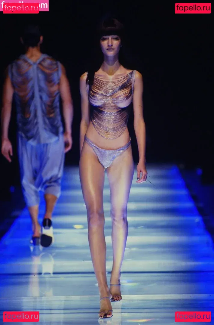 Gisele Bündchen Onlyfans Photo Gallery 