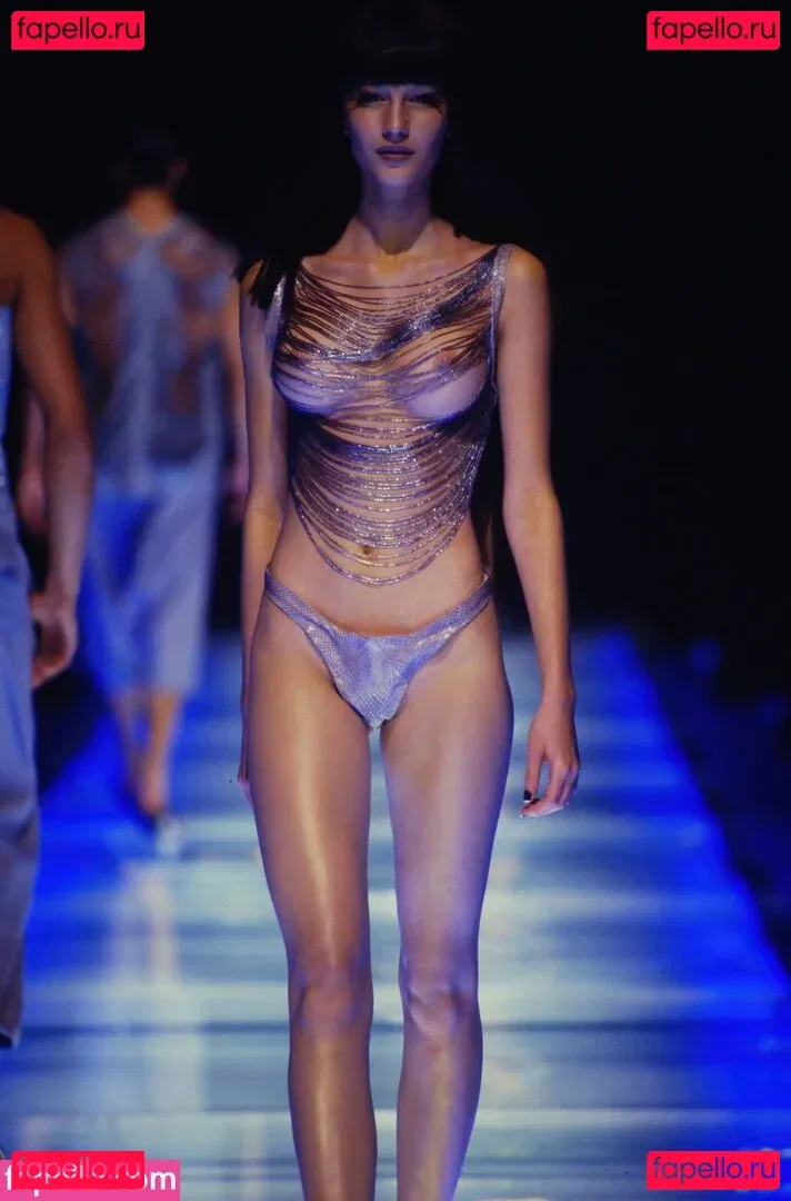 Gisele Bündchen Onlyfans Photo Gallery 