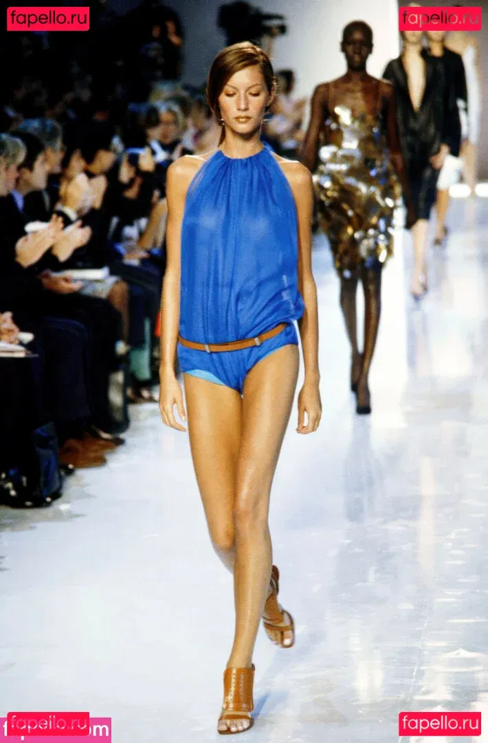 Gisele Bündchen Onlyfans Photo Gallery 