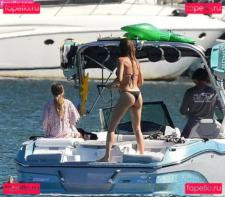 Gisele Bündchen Onlyfans Photo Gallery 