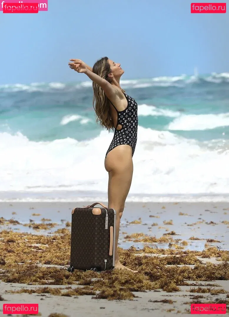 Gisele Bündchen Onlyfans Photo Gallery 