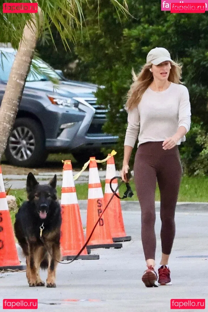 Gisele Bündchen Onlyfans Photo Gallery 