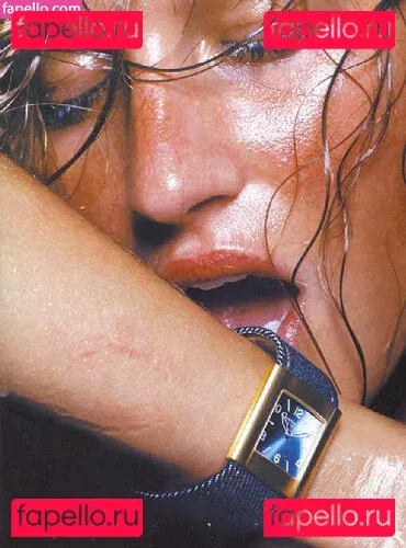 Gisele Bündchen Onlyfans Photo Gallery 