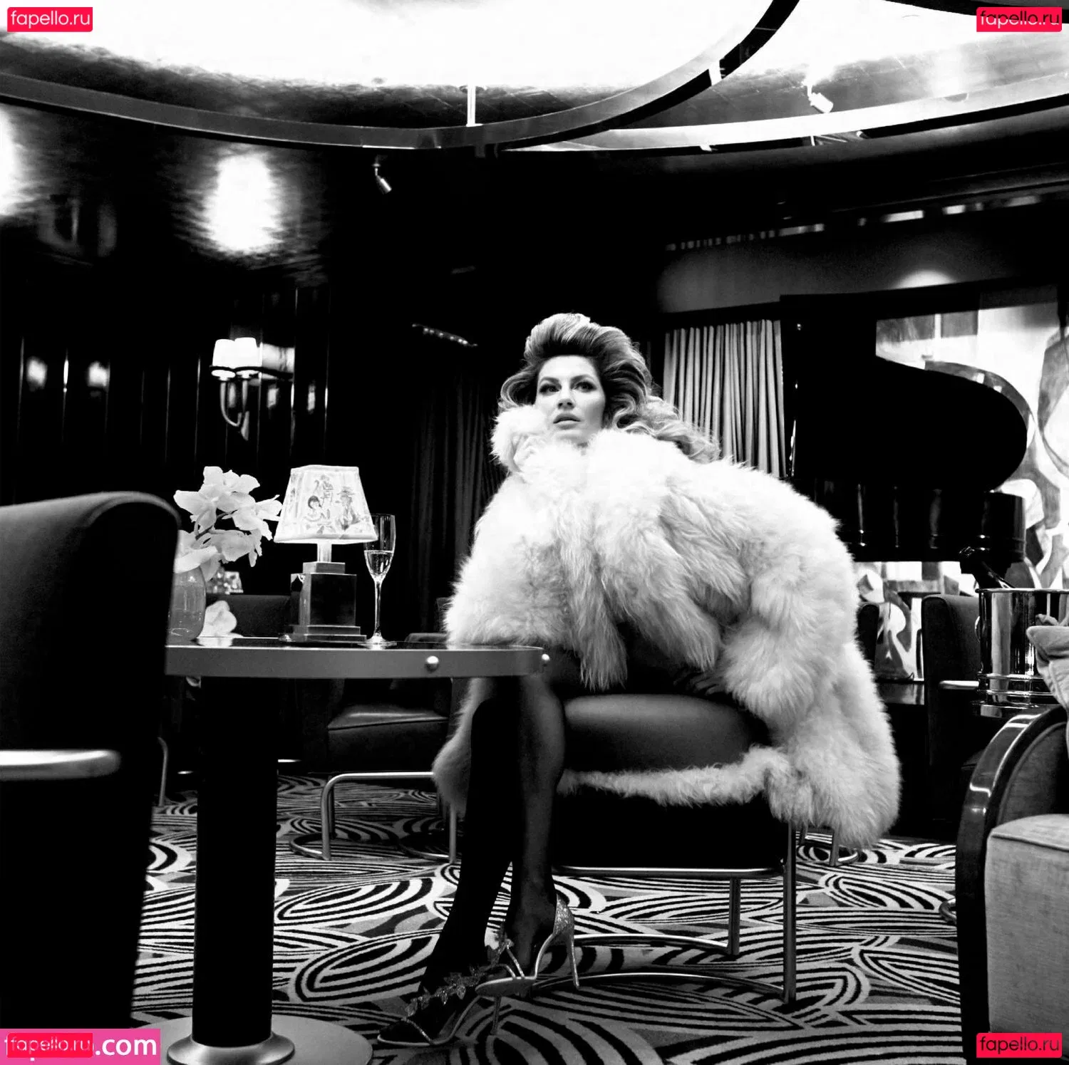 Gisele Bündchen Onlyfans Photo Gallery 