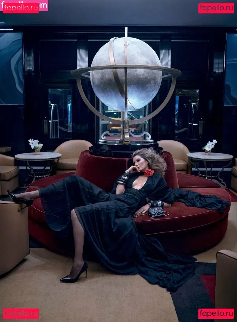 Gisele Bündchen Onlyfans Photo Gallery 