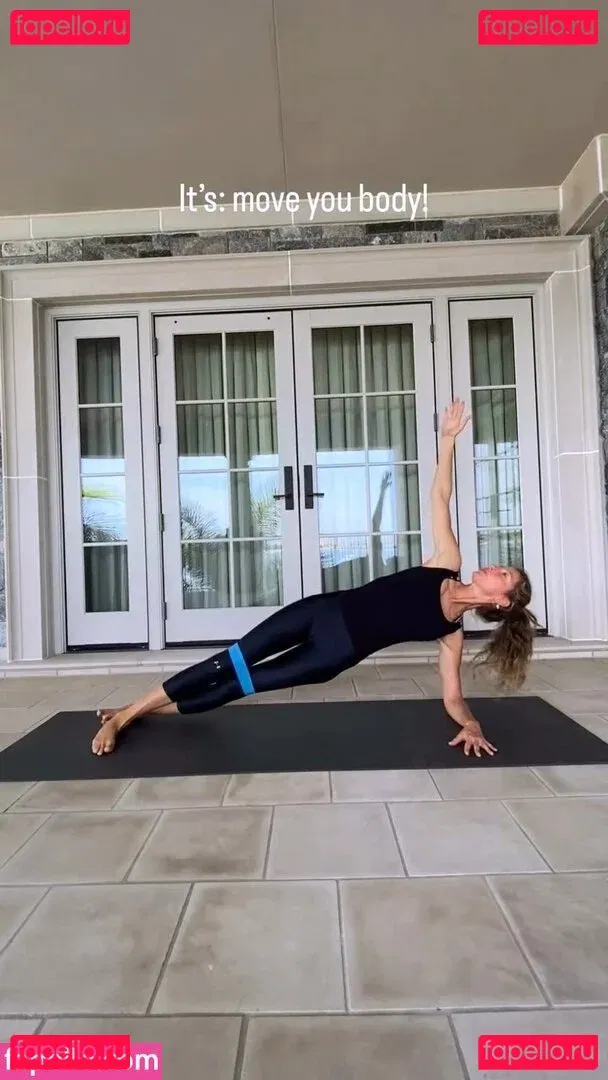 Gisele Bündchen Onlyfans Photo Gallery 