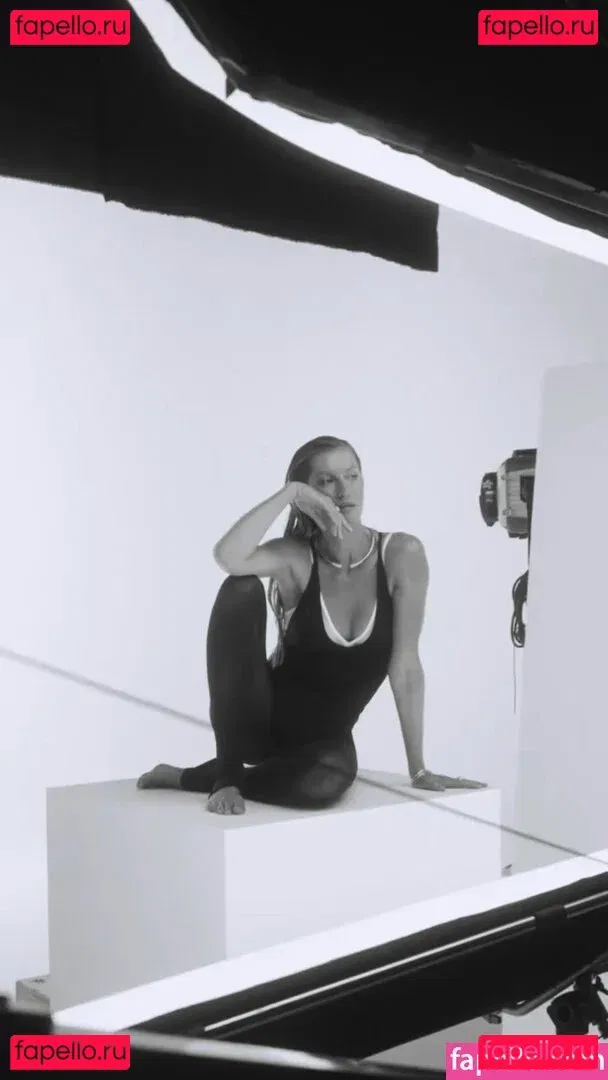 Gisele Bündchen Onlyfans Photo Gallery 
