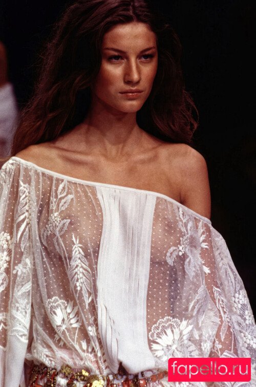 Gisele Bündchen Onlyfans Photo Gallery 