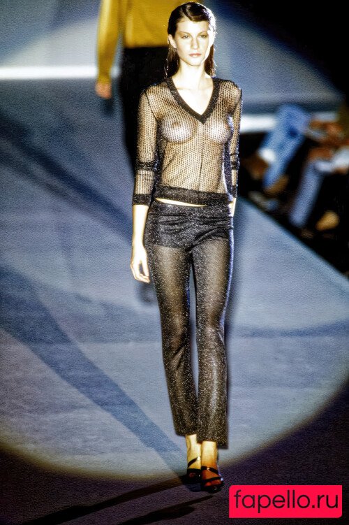 Gisele Bündchen Onlyfans Photo Gallery 