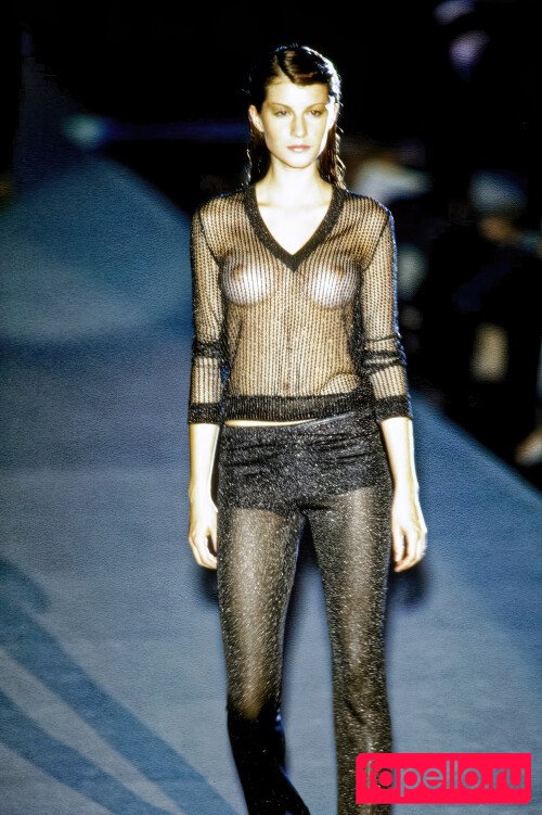 Gisele Bündchen Onlyfans Photo Gallery 