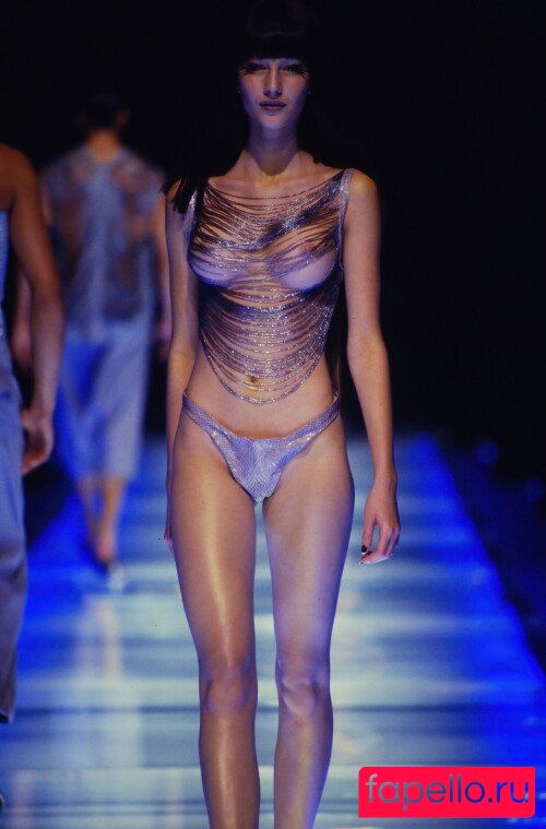 Gisele Bündchen Onlyfans Photo Gallery 