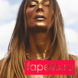 Gisele Bündchen Onlyfans Photo Gallery 