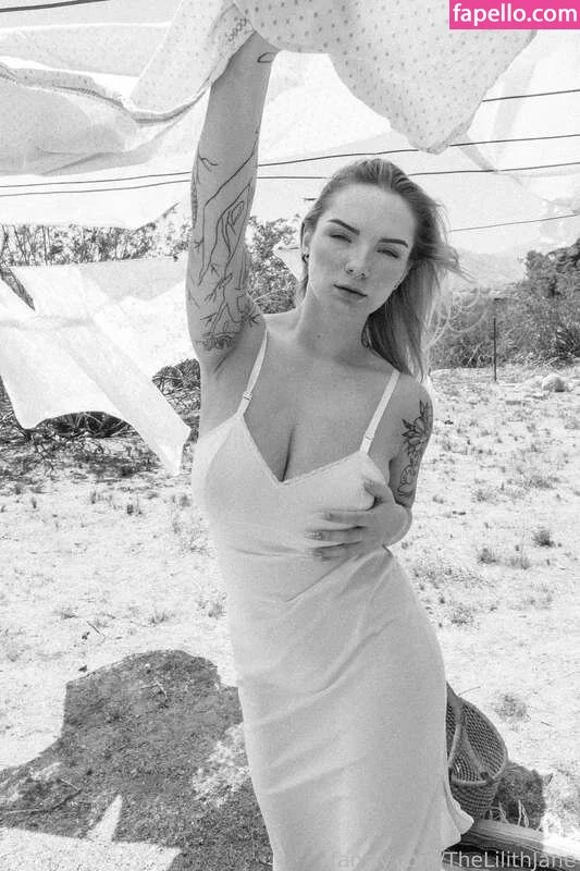 Donna Loli Onlyfans Photo Gallery 