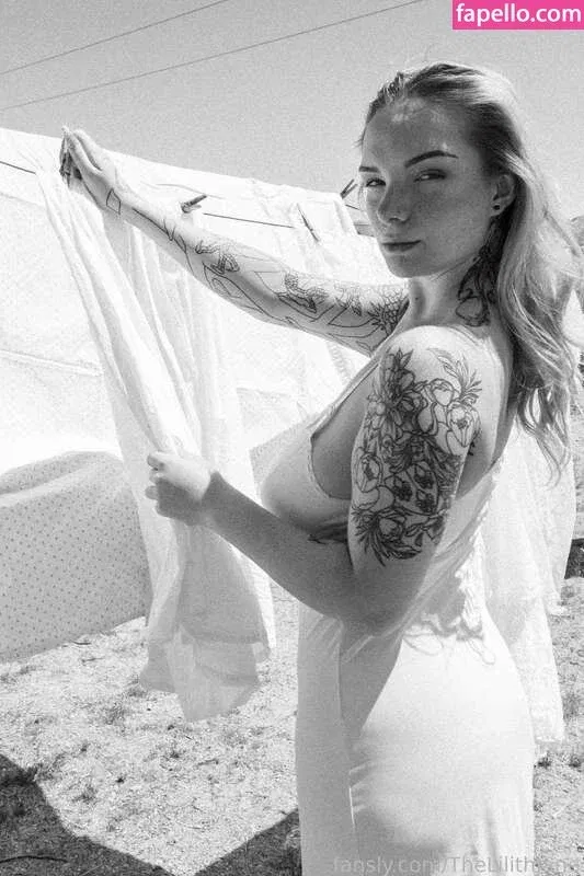 Donna Loli Onlyfans Photo Gallery 