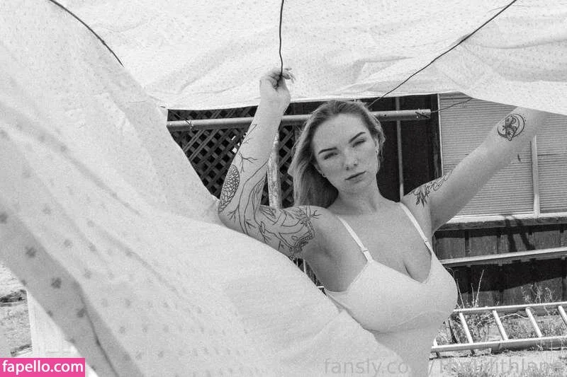 Donna Loli Onlyfans Photo Gallery 