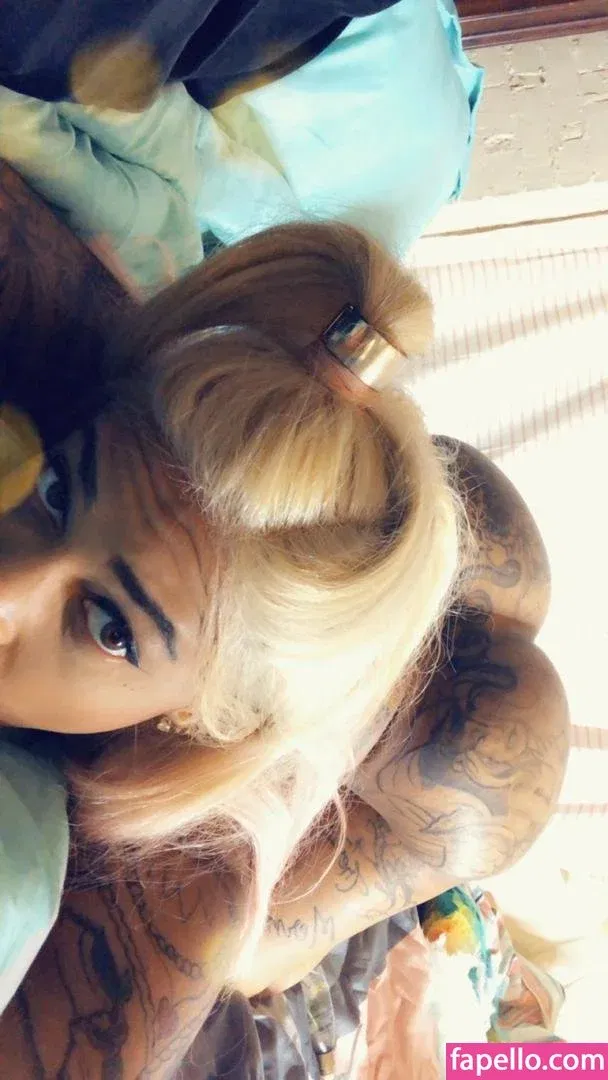 PrettyKezzy202 Onlyfans Photo Gallery 