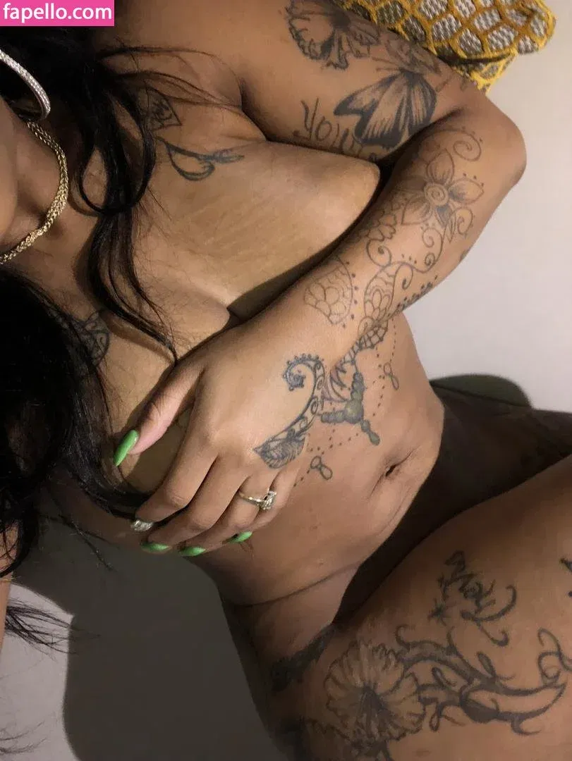 PrettyKezzy202 Onlyfans Photo Gallery 