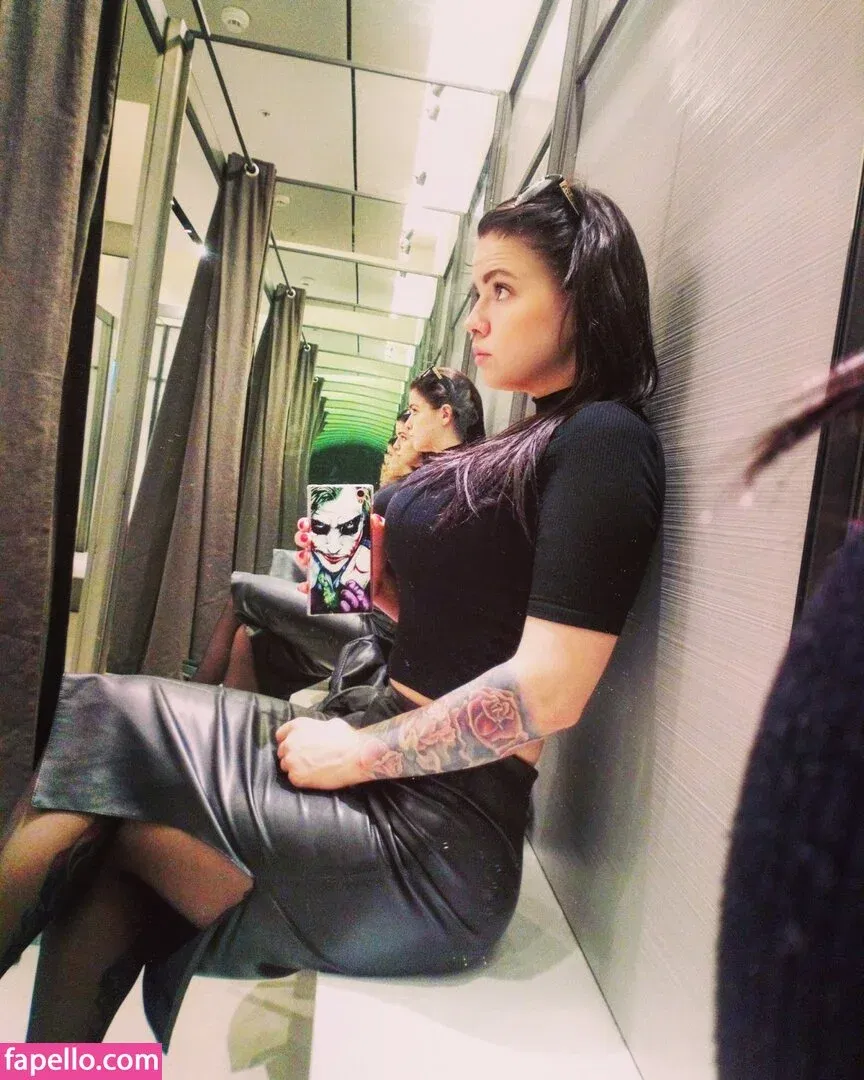 Natalia 18 Onlyfans Photo Gallery 