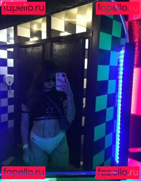 blueberryph / lanaffox Onlyfans Photo Gallery 