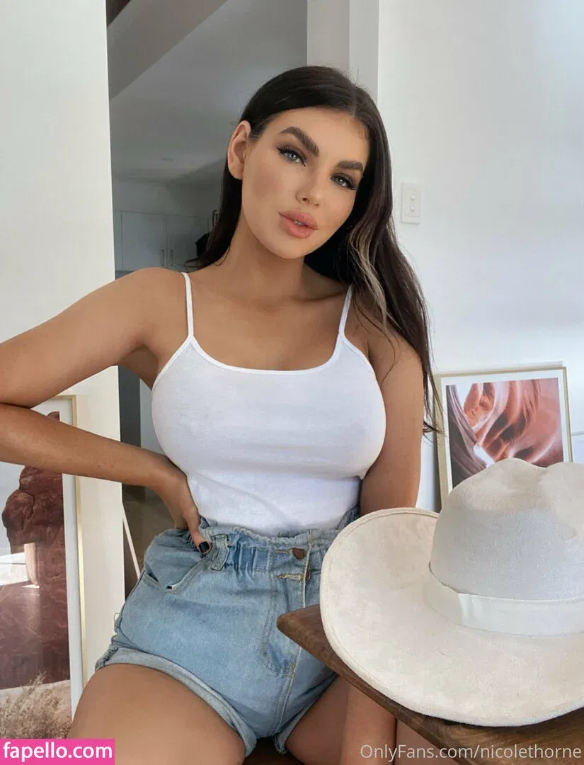 nicolethorne Onlyfans Photo Gallery 