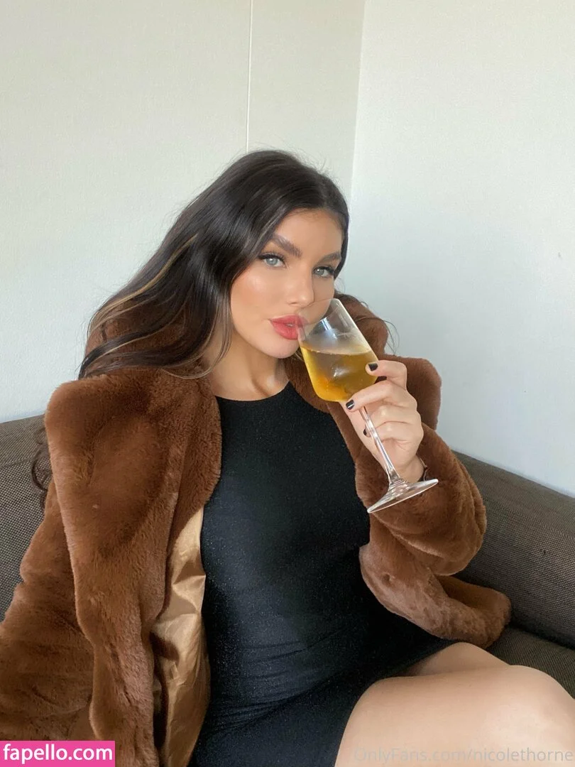 nicolethorne Onlyfans Photo Gallery 