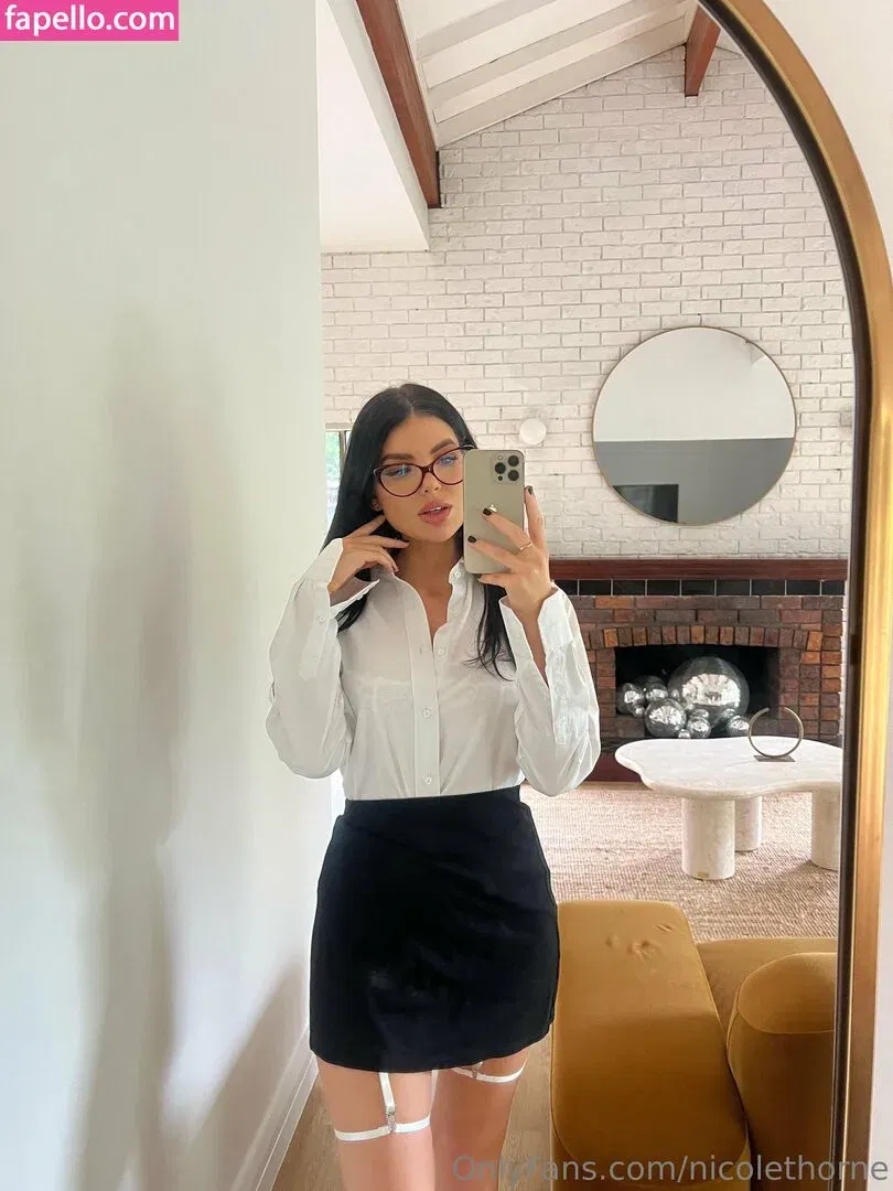 nicolethorne Onlyfans Photo Gallery 