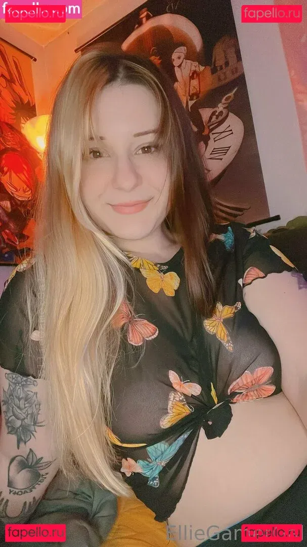 EllieGamerGal Onlyfans Photo Gallery 