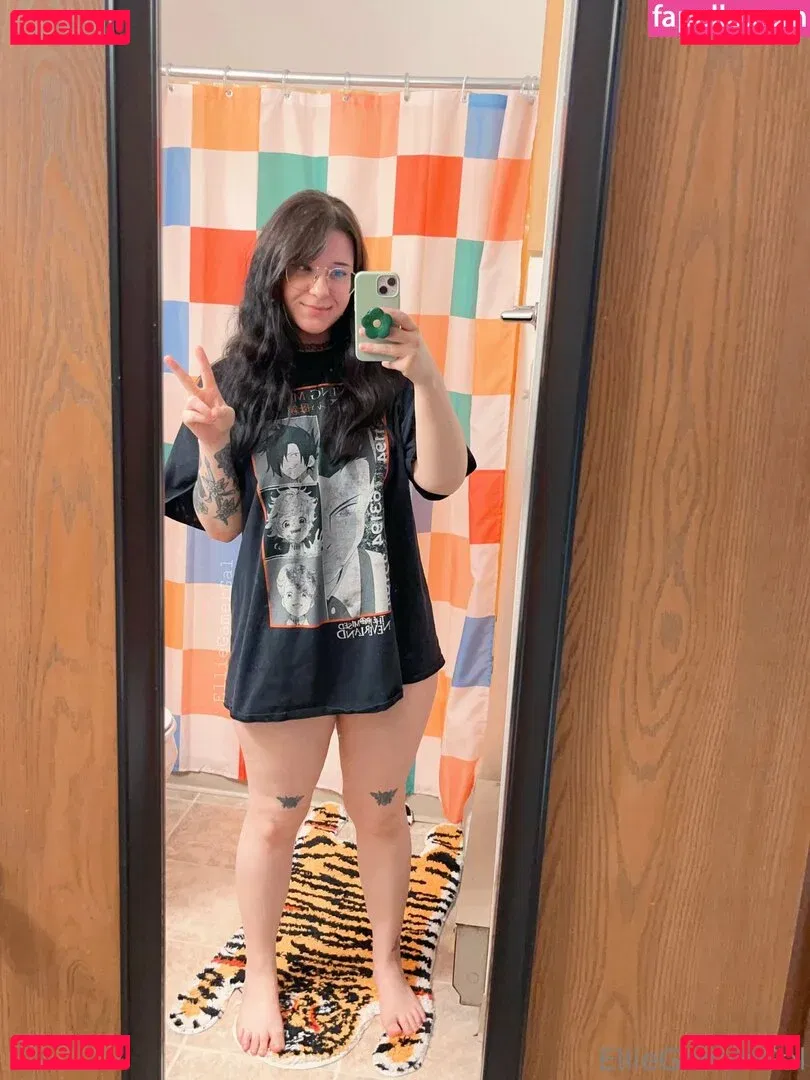 EllieGamerGal Onlyfans Photo Gallery 