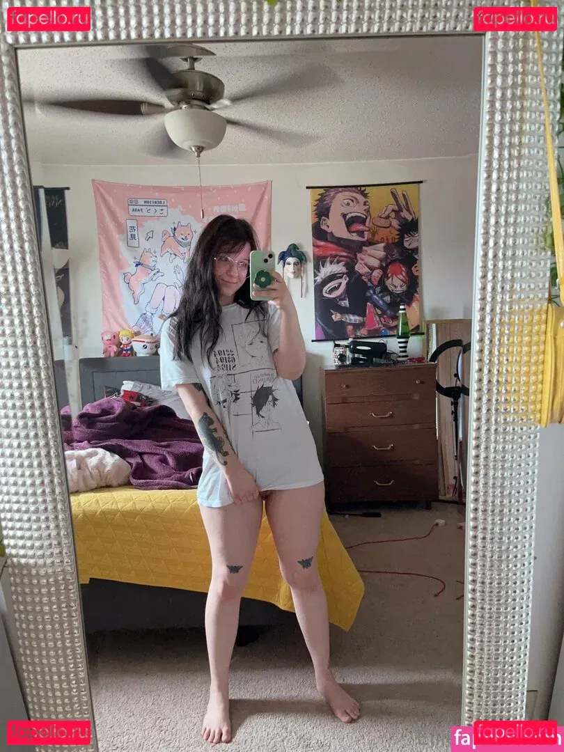 EllieGamerGal Onlyfans Photo Gallery 